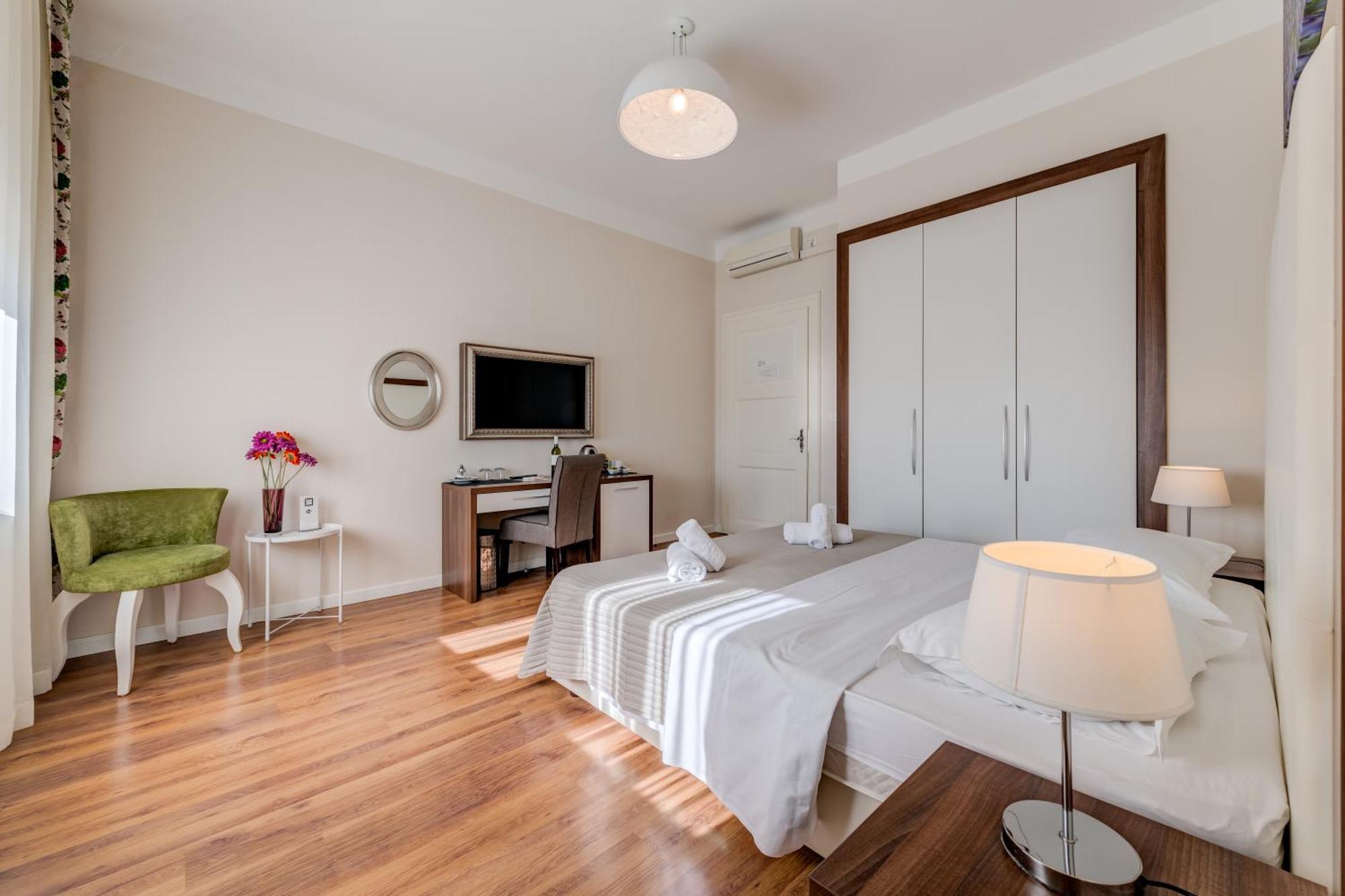 Bastion Luxury Rooms Split Buitenkant foto