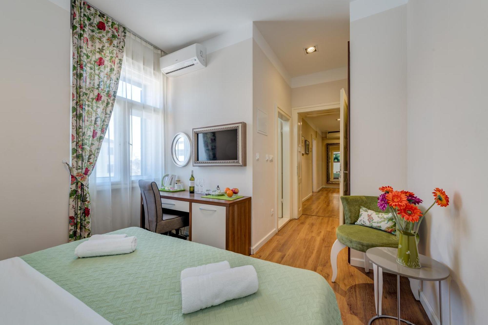 Bastion Luxury Rooms Split Buitenkant foto