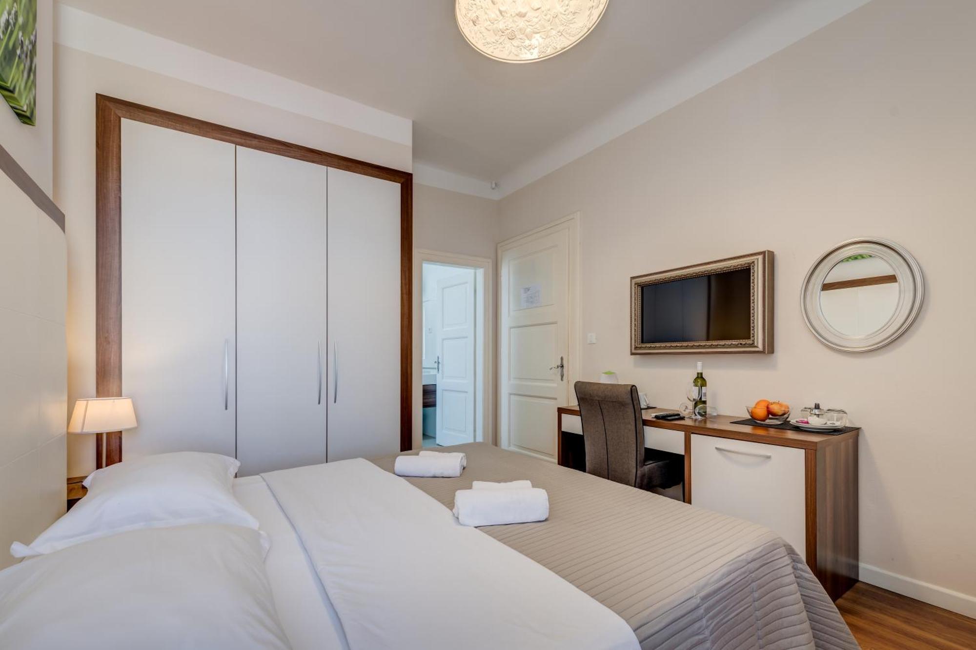 Bastion Luxury Rooms Split Buitenkant foto